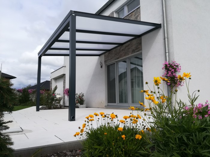 Pergola antracit RAL 7016 600 x 250 cm provedení ECO.